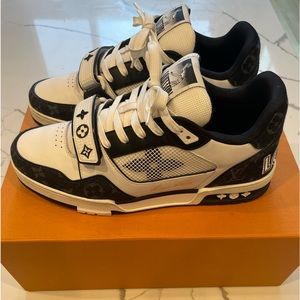 Men’s Louis Vuitton Trainer Sneakers